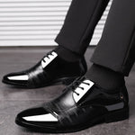 Load image into Gallery viewer, Luxury Oxford Leather Men&#39;s Formal Shoe
