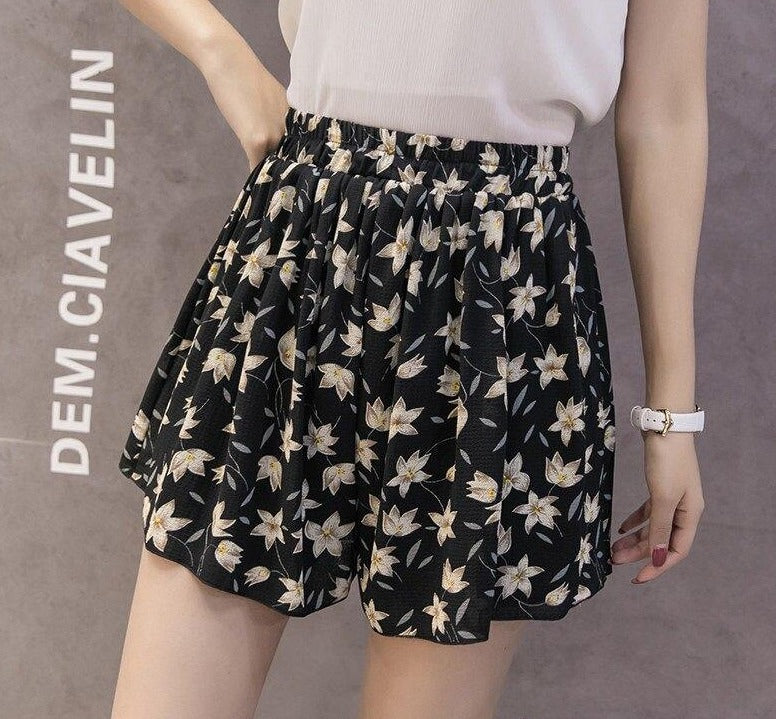 Women's Loose Chiffon Shorts