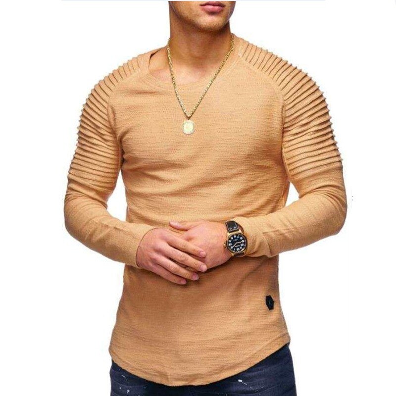 Fashionable Pleated Patch Detail Round Neck Men's T-Shirt