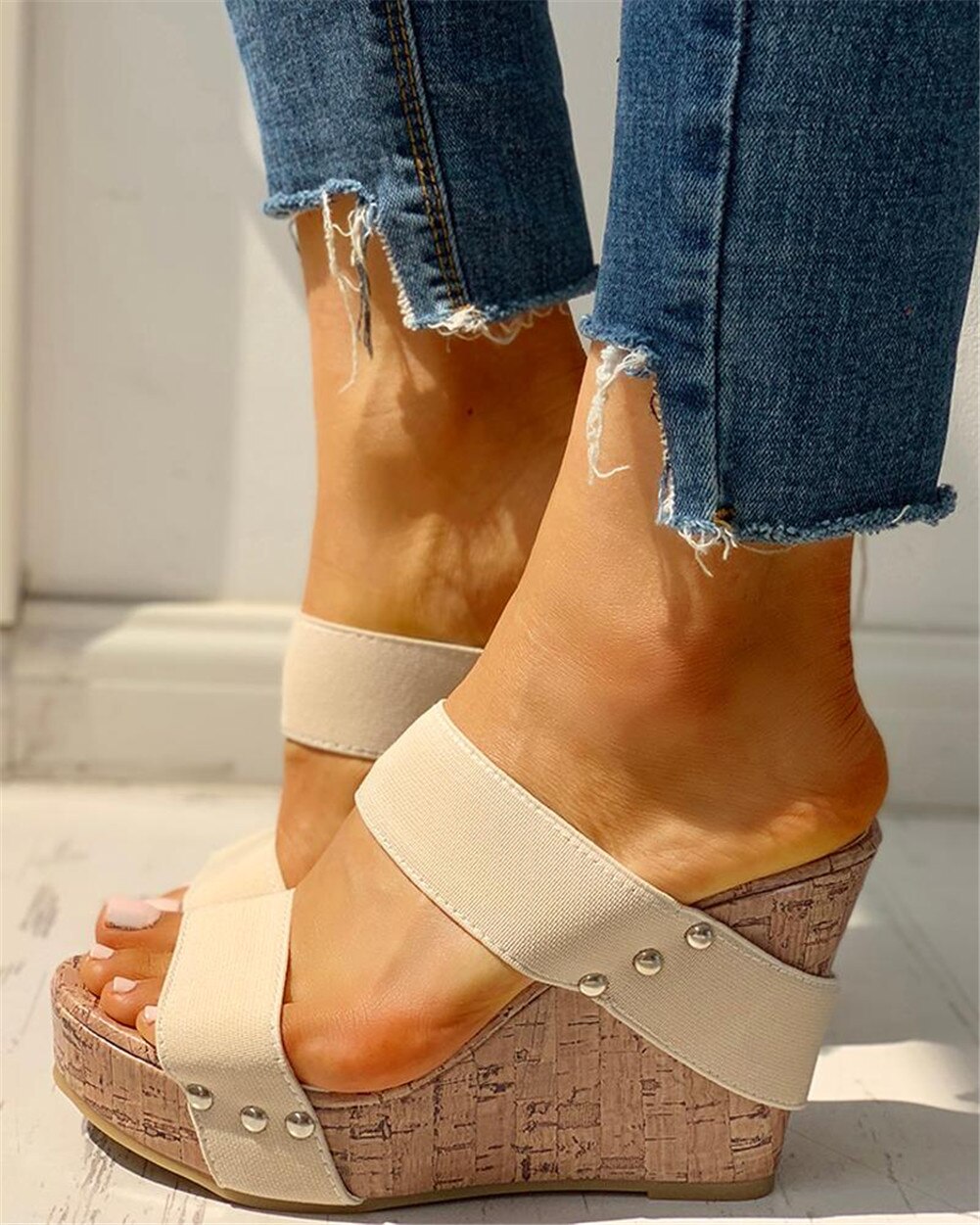 Latest Summer Casual & Comfortable Wedges