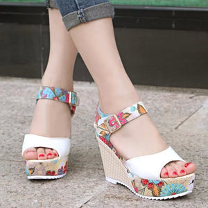 Hot Lace Leisure Women Wedges