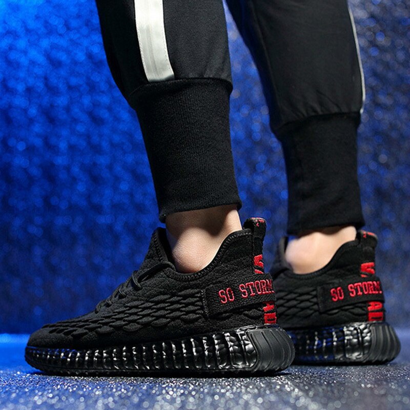 High Strength Flexible Anti-Slip Sneakers